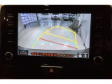 ■バックガイドモニター■車庫入れの時に何かに接触しないかとヒヤヒヤしたことはありませんか?バックモニターがあればそのような不安はなくなります♪ガイド線付きで分かりやすく、夜間でもよく見えます!