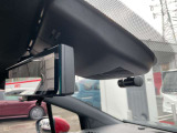 フロント&車室内ドライブレコーダーです