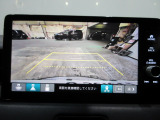 バックカメラの画像です。ガイドラインがスムースな車庫入れをサポートいたします!車庫入れの安心感がアップしますね☆