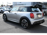 お客様コメント475件 総合5点中4.9点の高実績! ★5つ MINIのことなら安心と実績のMINI NEXT岡山にお任せください!整備などはお近くのMINIディーラーでアフターサービスも大丈夫です★