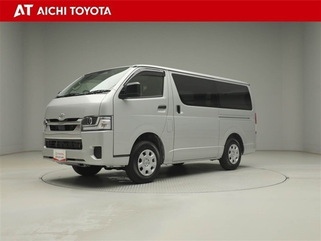 トヨタ ハイエースバン 