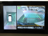 アラウンドビューモニターで車庫入れも空から見ている様に駐車できラクラクです。