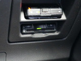 ETC車載器搭載です。スマートICも増えてきており、必須装備といって良い便利装備です。