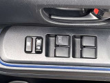 運転席ドア側パワーウィンドゥスイッチ
