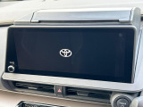 【12.3インチワイドナビ】高級感とインパクトのある大型ワイドナビを装備。各種オーディオ操作はもちろん、横長ワイド画面でのマップ2分割表示など、利便性も高いナビです♪