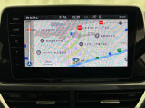 純正ナビゲーションシステム「ディスカバープロ」。車両を総合的に管理するインフォテイメントシステムです。