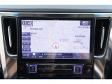 とっても使い易いメモリーナビ(アルパイン EX11V)付きです。フルセグTV+DVDが視聴できます。