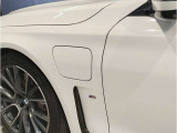 BMW純正アルミホイールです。納車時にはアルミホイールコーティングも承っております!是非ご検討下さいませ。