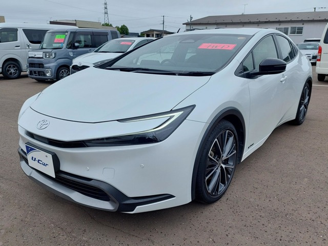 プリウス 2.0 G E-Four 4WD