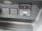 USB端子