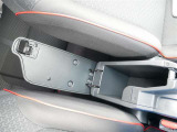 コンソールボックス