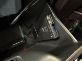 いまや快適なカーライフに欠かせないETCが付いています。