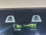 【スズキ セーフティサポート】走行中に前方の車両等を認識し、衝突しそうな時は警報とブレーキで衝突回避と被害軽減をアシスト。より安全にドライブをお楽しみいただけます。