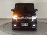 LEDヘッドライトを装備しています。LEDヘッドライトはとても明るく、雨の日や夜間走行も安全・安心です。