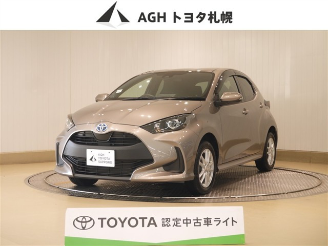 ヤリス 1.5 ハイブリッド G E-Four 4WD