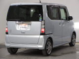 ボディクリーニング後、愛車をピカピカの状態へ保護するコーティング「ブライトパック」がおススメです!水垢がつきにくく、手入れがしやすくなりますよ!いつも愛車をきれいにしておきたい方におススメです。