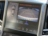 【 全方位カメラ 】上から見下ろしたように駐車が可能です。安心して縦列駐車も可能です♪