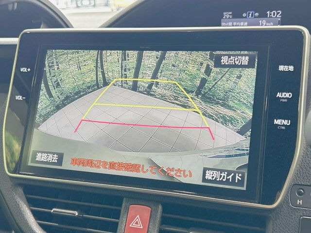 トヨタ ヴォクシー 2.0 ZS の中古車詳細 (78,032km, ホワイトパール
