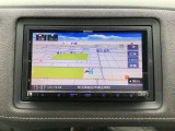 ナビゲーションはケンウッド製メモリーナビ(MDV-M705)が装着されております。AM、FM、CD、DVD再生、フルセグTV、Bluetoothがご使用いただけます。