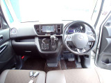 周りが見やすく運転しやすいお車です♪