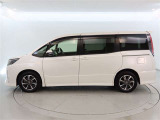 ロングラン保証付き。トヨタのお店で中古車をお買い上げいただいたお客様に安心で快適なカーライフをお約束する。1年間の保証です。