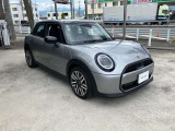 MINI正規ディーラー取り扱い MINI認定中古車 MINI NEXT甲府お車の詳細や展示状況はお気軽にお問合せ下さい。