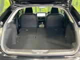 後席を格納すると、これだけの広さが!シーンに合わせたシートアレンジで、大きな荷物も積むことが出来ます♪