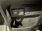 充電用USBポート。