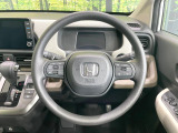 【ステアリングスイッチ】運転中、前方から目線をそらすことなく、オーディオ等の操作が可能な便利機能!安心&快適なドライブを演出してくれます♪