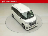 両側パワースライドドア付きだから、狭い駐車スペースなどでの乗り降りラクラク♪小さなお子さまのいるご家庭には嬉しい装備です。