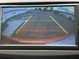 バックモニター目視では見えない車両後部もバッチリ見えます♪今では必需品ですよね。
