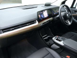 お車のことなら弊社とご用命を頂けるよう全社一丸となって取り組みさせて頂いております。