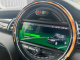 車両の詳細、ご質問につきましては、弊社営業スタッフまでお気軽にご連絡下さいませ。遠方のお客様には実車の詳細画像の送信も承ります。お客様からのお問合せをお待ち致しております。