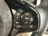 【アダプティブ・クルーズ・コントロール】予め設定した車速内でクルマが自動的に加減速。 前走車との適切な車間距離を維持しながら追従走行し、高速道路でのドライバーの疲労を軽減してくれる嬉しい機能付♪