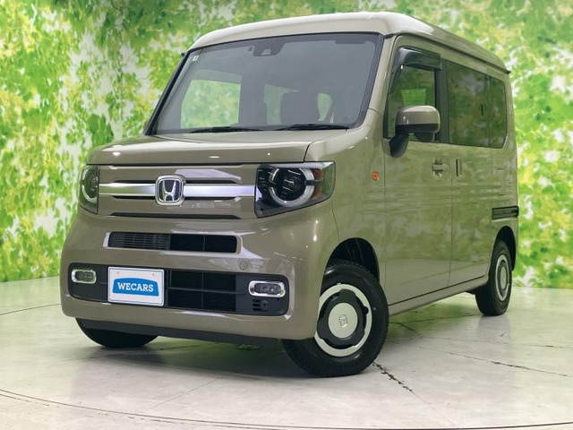 N-VAN +スタイル ファン 4WD