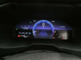 メーターの視認性もよく安全運転ができます。