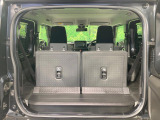 普段のお買い物や通勤、送迎等に十分な荷室スペースを確保しております。セカンドシートを倒すと、大きな荷物の積載も可能です♪