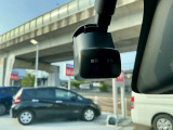 純正ドライブレコーダーが付いていて前後の記録が収録出来るので安心、万が一の準備ができています。