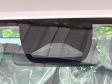 【ホンダセンシング】走行中に前方の車両等を認識し、衝突しそうな時は警報とブレーキで衝突回避と被害軽減をアシスト。より安全にドライブをお楽しみいただけます。
