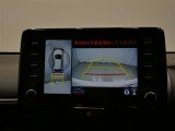駐車が苦手な方もバックカメラや四方のカメラ映像を合成しディスプレイに表示するパノラミックビューモニターもございますのでラクラク駐車できますよ!!