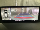 狭い場所での駐車やすれ違いなどでより的確な運転操作に役立つ360&deg;ビューモニターが装備されています。