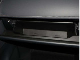 一年間走行距離無制限のロングラン保証付き!更に最長3年間までの延長も可(有料)。総額表示価格は埼玉県内での諸費用込み価格となります。総額でご検討ください。お問合せはフリーダイヤル0078-6002-875054まで!