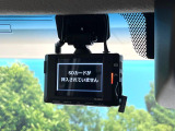 【ドライブレコーダー】ドライブレコーダー装備!走行中はもちろん、あおり運転や事故に遭遇した際、映像で記録し、万一のリスクに備えます。※記録用SDカードはお客様ご自身でご準備いただく必要があります。