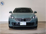 【キドニーグリル】BMWは約90年もの間、ほぼ全ての車両にひと目でBMWだと分かるこの特徴的なフロントグリルが備えられ、デザイン・アイコンとして親しまれてきました。