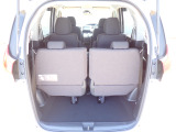 ◆定員乗車時のカーゴルームです。普段のお買い物の荷物やたくさんの収納が可能です。