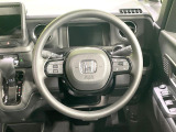 【ステアリングスイッチ】運転中、前方から目線をそらすことなく、オーディオ等の操作が可能な便利機能!安心&快適なドライブを演出してくれます♪