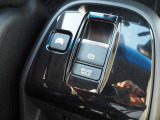 電子パーキング、ブレーキホールド搭載!信号待ちの時もこちらの機能で停車時や発進時もラクラク!!