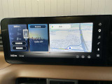 Googleを搭載し簡単に使えるNissanConnectインフォテインメントシステム。※本車両でのこれらの機能のご利用は、サービスへのご加入(有料)または、テザリング等によるデータ通信環境が必要です