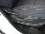 運転姿勢の微妙な調整ができ、自分にあったポジションで運転する事ができます。