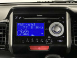 純正のCD・USBコンポが装備されております。お好きな音楽を聴きながら快適にドライブができます。